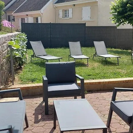 House In The Heart Of The Champagne Vineyard Hotel
